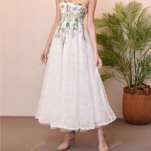 NWOT Floral Embroidered White Formal Dress